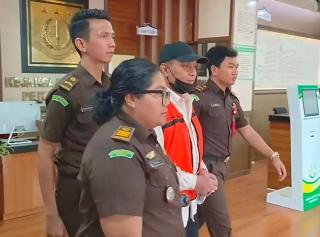 Eks Kakanwil Bea Cukai Riau Segera Disidang, Kejagung Limpahkan Tersangka Korupsi Importasi Gula ke Kejari Pekanbaru