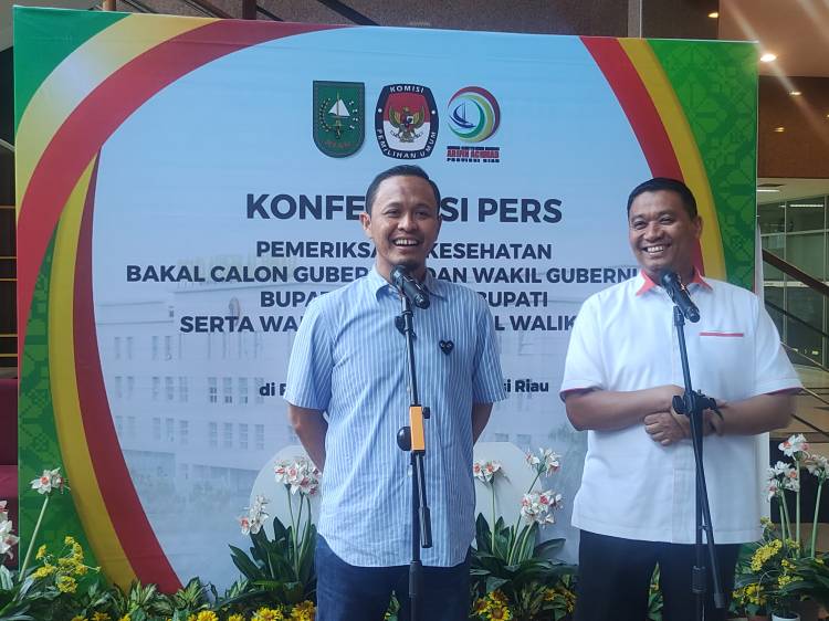 Tuntaskan Pemeriksaan Kesehatan, Agung-Markarius Berharap Semua Paslon Sehat dan Hasilnya Aman