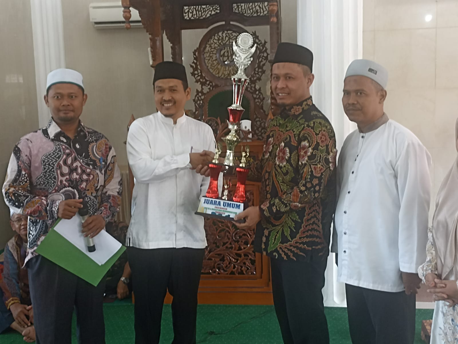 Hadiri Tabligh Akbar di Sukajadi, Agung Nugroho Tegaskan Komitmen untuk Kesejahteraan Guru MDTA