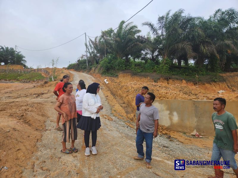 Gerak Cepat Anggota DPRD Pekanbaru Lindawati Respon Pengaduan Warga Korban Proyek Perumahan Permata Asri di Rumbai