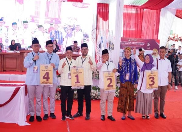 Hasil Pengundian Nomor Urut Pilkada Kampar 2024: Repol-Ardo 1, Yusri-Rinto 2, Ahmad Yuzar-Musharti 3 dan Yuyun Hidayat-Edwin Pratama Putra 4