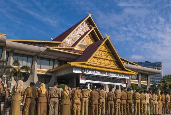 Pj Gubri Rahman Hadi Tunjuk Beberapa Plt dan Plh Kepala Dinas Pemprov Riau, Ini Daftarnya