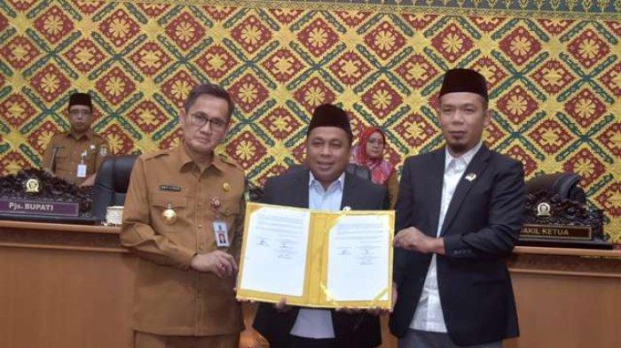 APBD Perubahan 2024 Kabupaten Pelalawan Disahkan Rp 2,08 Triliun, Turun Sekitar Rp 29 Miliar