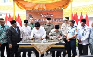 Pengembangan Sarana Infrastruktur Masjid Al Muhajirin dari CSR BRK Syariah Diresmikan Gubernur Kepri