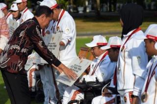 Sumbangkan Medali Emas dalam Paralimpiade Paris 2024, Dua Atlet Riau Diberi Bonus Presiden Jokowi