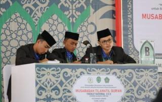 Tim Fahmil Quran Putra Kafilah Riau Berhasil Raih Juara Tiga dalam MTQ Nasional XXX