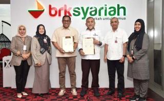 BRK Syariah Bersama Pintro Populerkan Layanan Mobile Banking ke Dunia Pendidikan