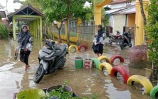 Intensitas Hujan Tinggi, Pemkab Rohil Aktifkan Satgas Banjir