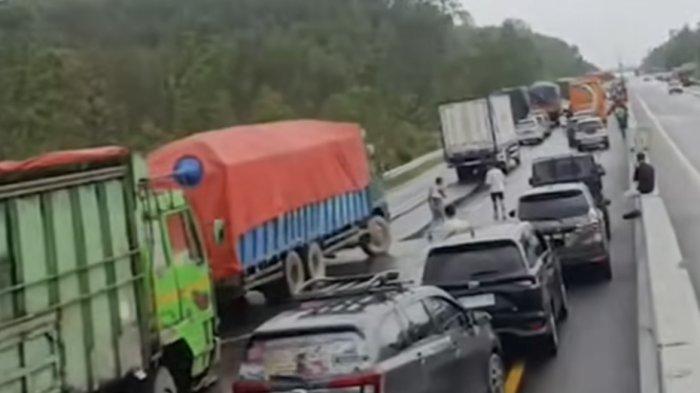 Kecelakaan Kembali Terjadi di Jalan Tol Pekanbaru-Dumai, Lalu Lintas Macet