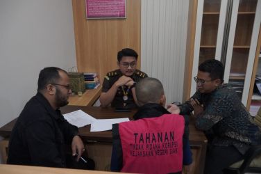 2 Tersangka Korupsi Dana Bencana BPBD Siak Ditahan Kejaksaan