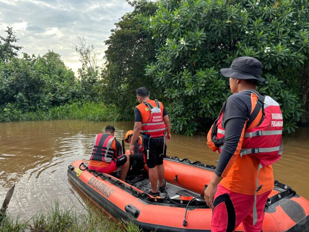 Tim SAR Gabungan Cari Bocah 1,5 Tahun yang Hilang di Parit Sungai Ara Pelalawan