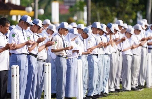 Beasiswa Seragam Sekolah Riau Masih Buka! 900 Siswa Sudah Daftar