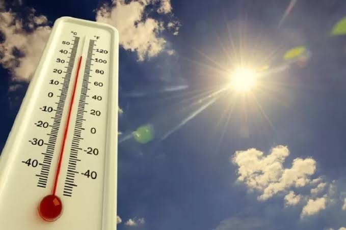 Siap-siap Berkeringat! Hari Ini Suhu Tertinggi di Riau Capai 35 Derajat Celcius