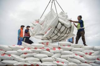 Senin Lusa Mantan Kakanwil Bea Cukai Riau Sidang Perdana, Kasus Korupsi Impor Gula di Dumai