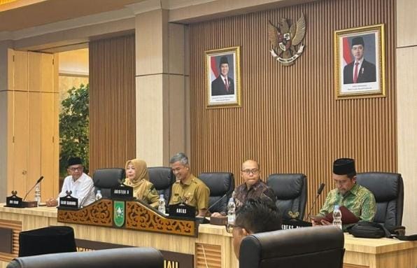 Pemprov Riau Dukung Ekonomi Syariah Lewat Wakaf dan Zakat