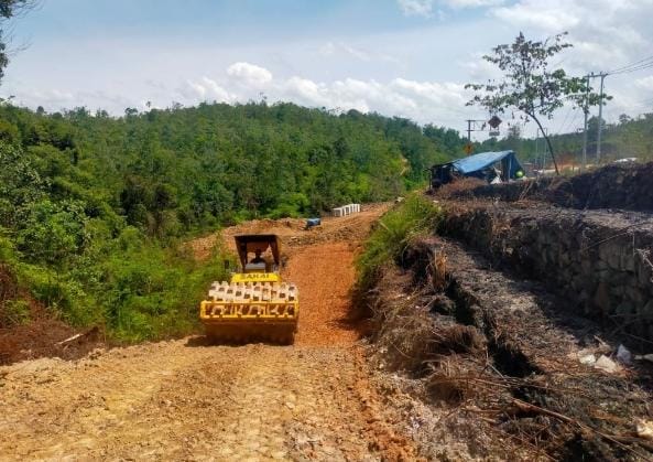 BPJN Riau Alihkan Trase Jalan Akibat Longsor di Tanjung Alai Kampar