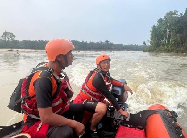 Nasib Remaja di Kuansing Masih Misterius, Hilang Tenggelam di Sungai Kuantan