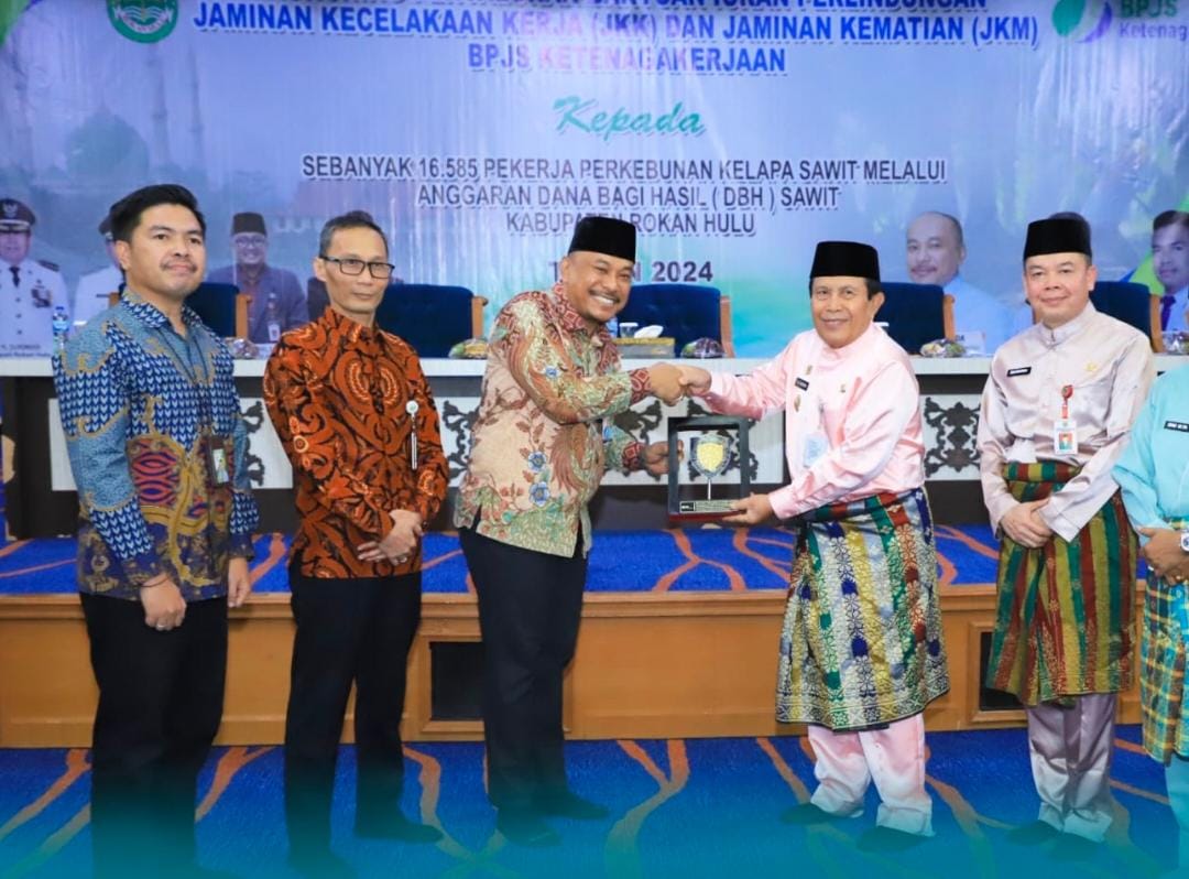 Pemkab Rohul Launching Jaminan Kecelakaan Kerja dan BPJS Ketenagakerjaan untuk Pekerja Sektor Perkebunan  