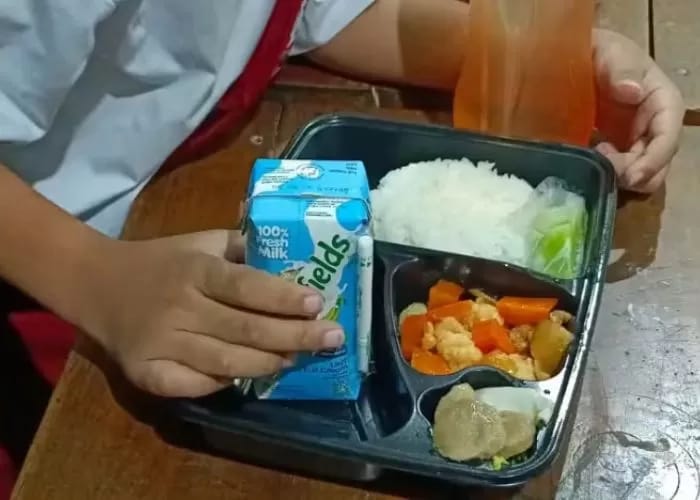 Harga Makan Bergizi Gratis Cuma Rp 10 Ribu per Porsi, Bisa Dapat Apa?