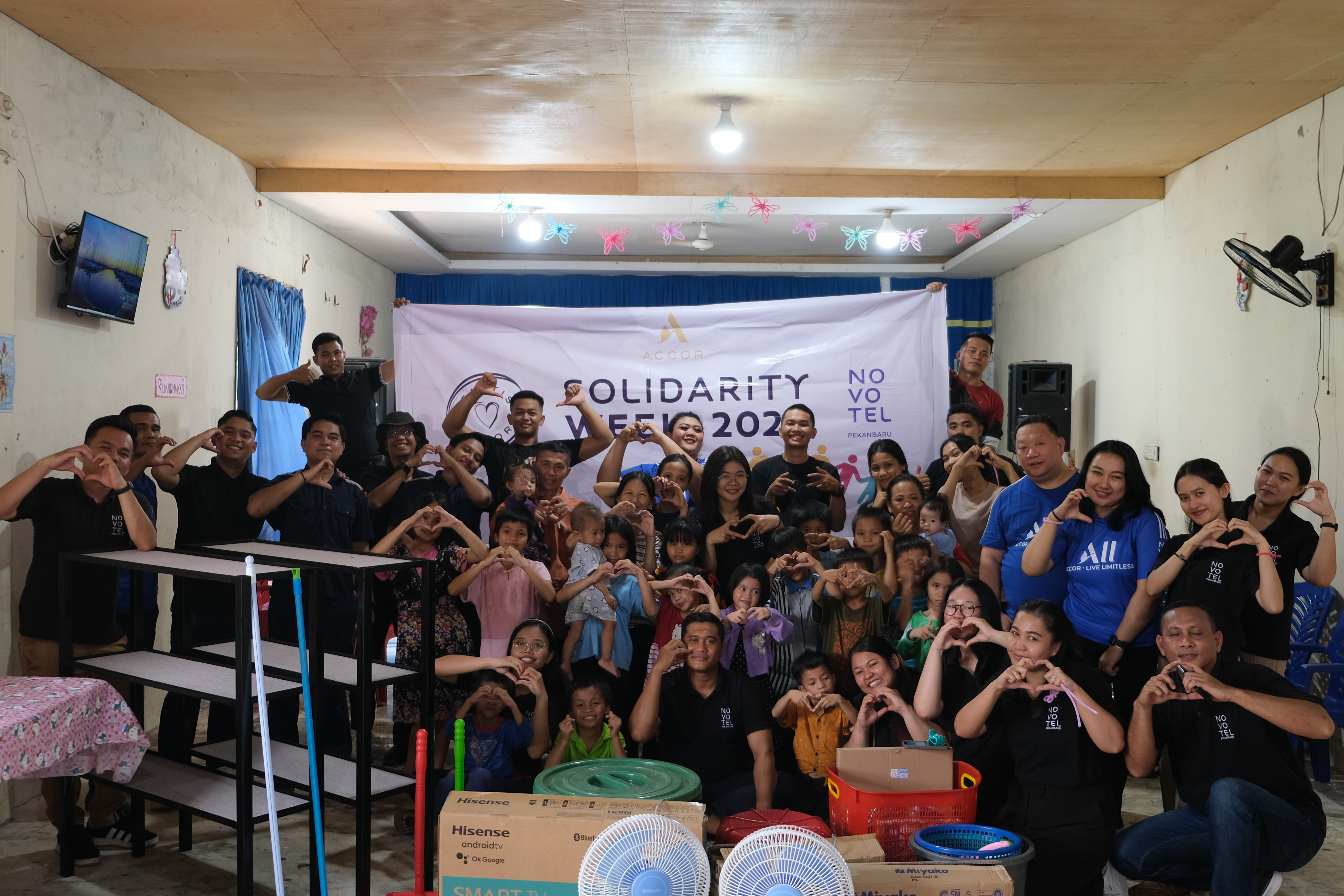 Accor Solidarity Week: Novotel Pekanbaru Merayakan Natal Bersama Panti Asuhan Efrata