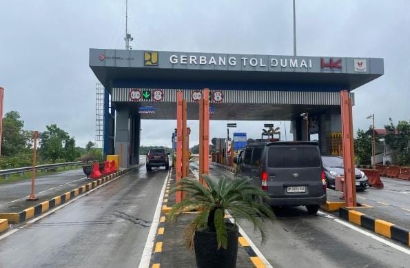 Melonjak, 17 Ribu Kendaraan Melintas di Tol Pekanbaru-Dumai Saat Libur Nataru