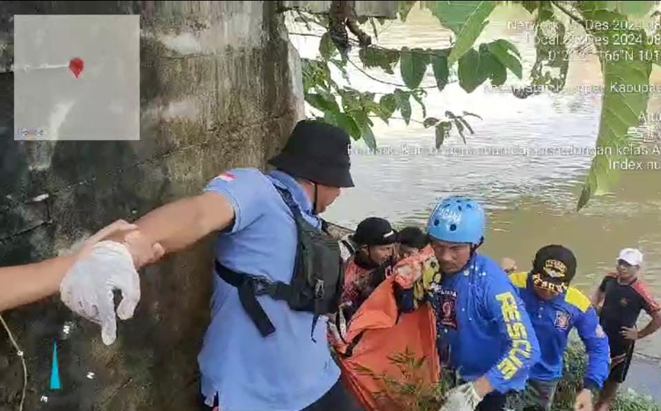 Lansia yang Terjatuh dari Jembatan Merah Kampar Ditemukan Meninggal Dunia