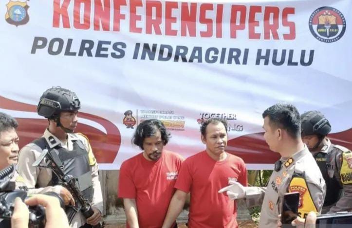 Polisi Tangkap 2 Tersangka Pengedar 8 Kg Sabu-sabu di Indragiri Hulu