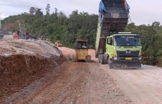 Progres Perbaikan Jalan Longsor di Lintas  Riau-Sumbar Capai 70%, Ditargetkan Selesai Minggu Depan