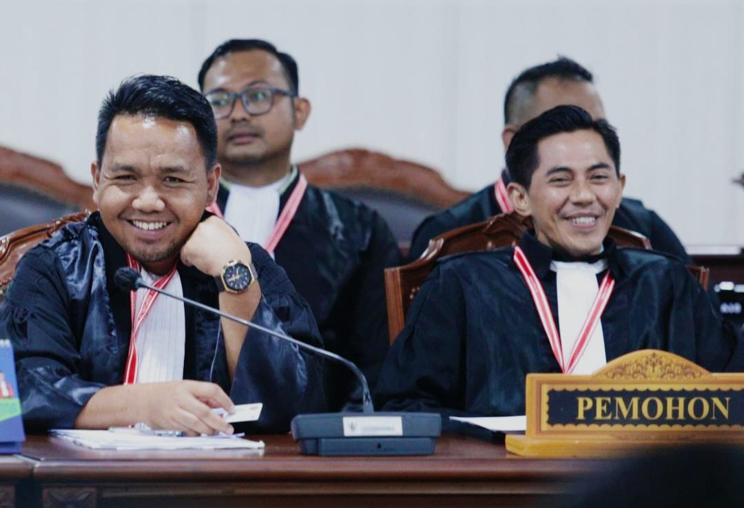 Adam-Sutoyo Minta MK Diskualifikasi Suhardiman-Muklisin: Pacu Jalur, Bansos dan Mutasi Pejabat Jadi Dalilnya