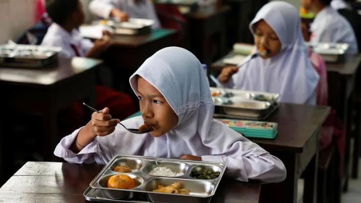 Makan Bergizi Gratis Belum Berjalan Mulus, Ini Catatan dari Sejumlah Pejabat