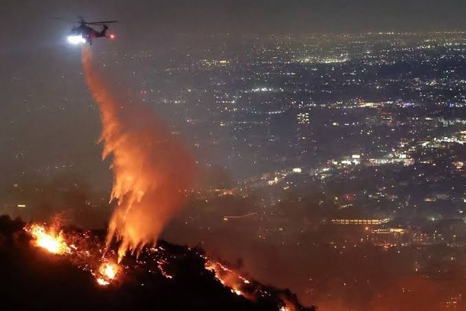 Kebakaran di Los Angeles dan California Semakin Menggila, 