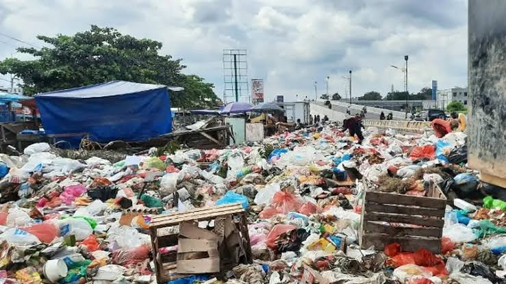 Kota Pekanbaru Darurat Sampah, Kontraktor PT Ella Pratama Perkasa Ternyata Kekurangan Armada