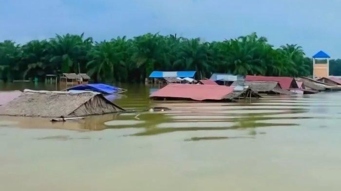 Pintu Waduk PLTA Dibuka, Objek Wisata Pulau Cinta di Kampar Rata Tenggelam