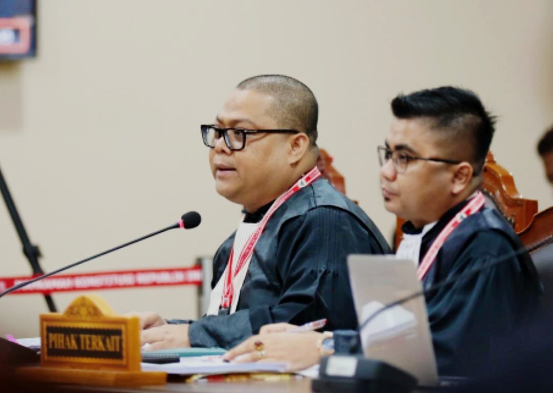 Sidang di MK, KPU Rohil Tepis Mobilisasi Mahasiswa dan Tudingan Ijazah SMA Bistamam-Jhony Charles