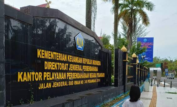 Ini Sektor Penopang Tumbuhnya Penerimaan Pajak di Riau 2024