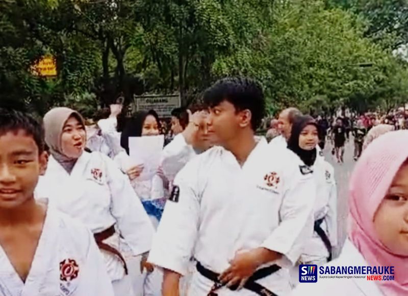 Puluhan Kenshi Perkemi Kota Pekanbaru Semarakkan Car Free Day dan Latihan Gabungan 