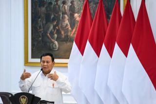 Presiden Prabowo Berikan Karangan Bunga Ucapan Selamat Ulang Tahun ke Megawati