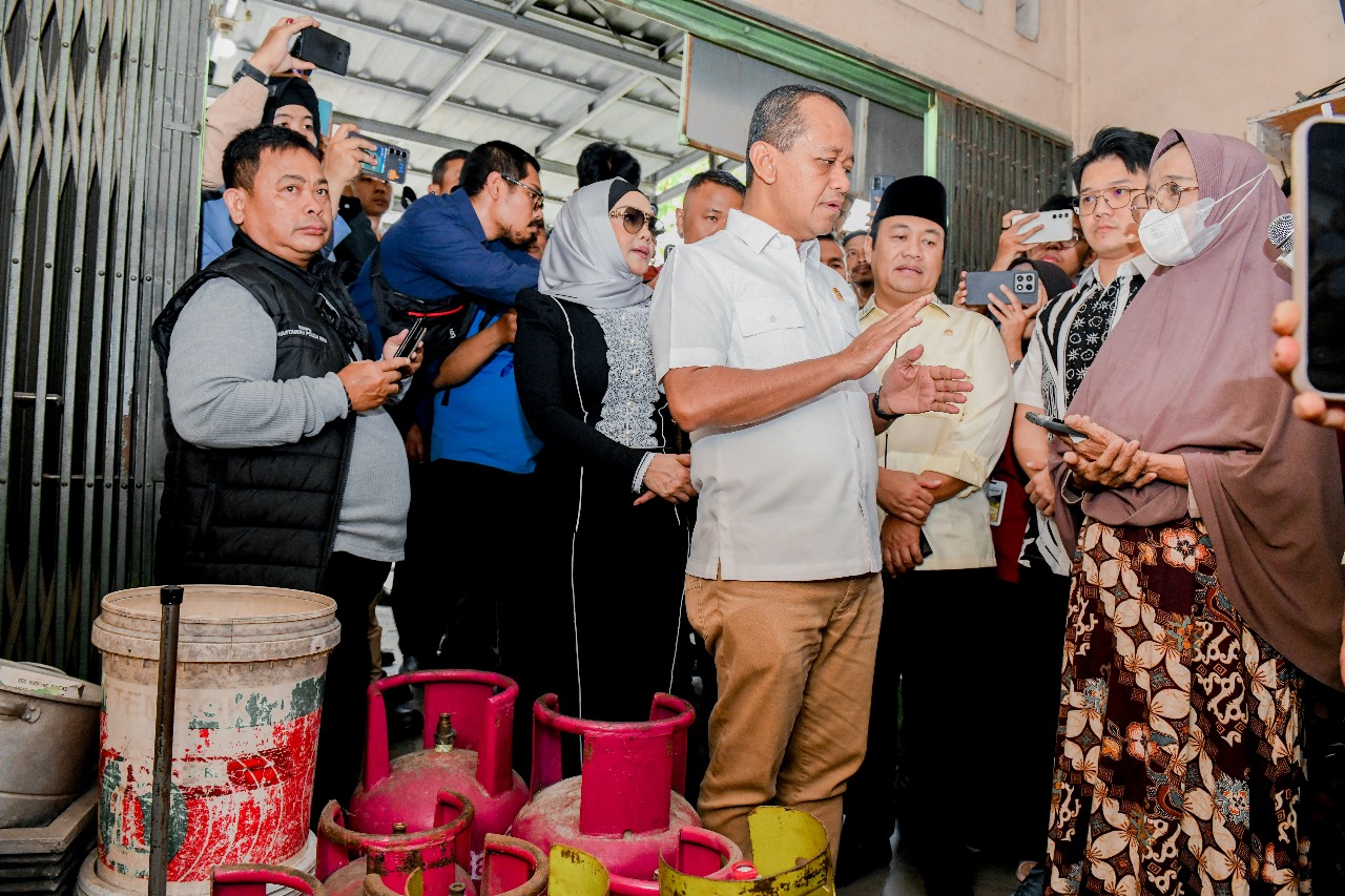 UMKM di Riau Lega, Menteri ESDM Jamin Ketersediaan LPG 3 Kg Cukup