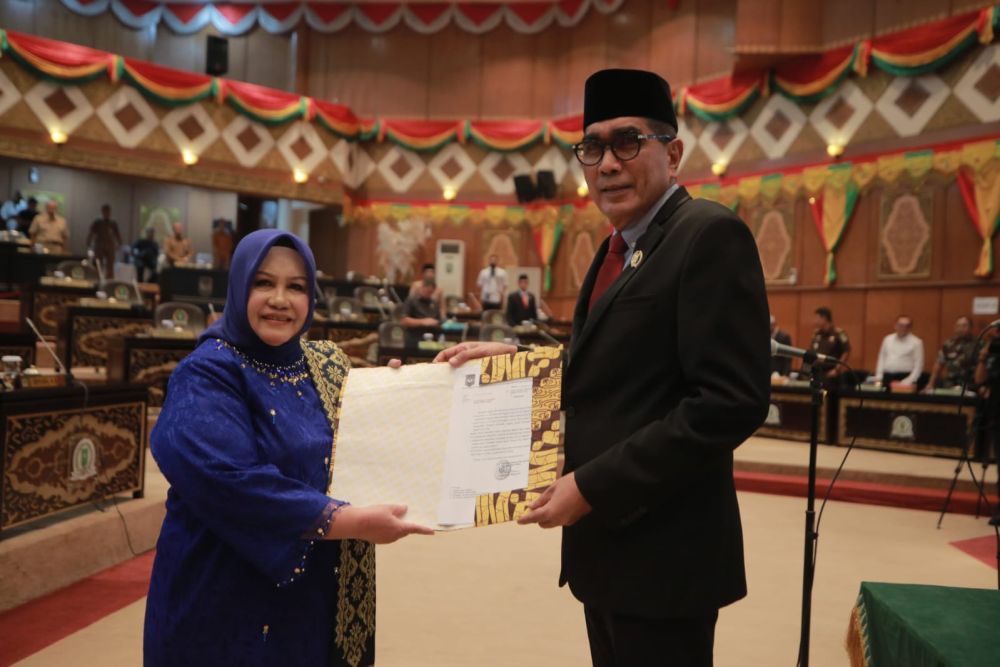 Magdalisni Resmi Dilantik Jadi Anggota DPRD Provinsi Riau