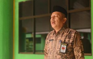 Perkuat Nasionalisme, Kanwil Kemenag Riau Terapkan SE No.1 Tahun 2025 bagi Pegawai  