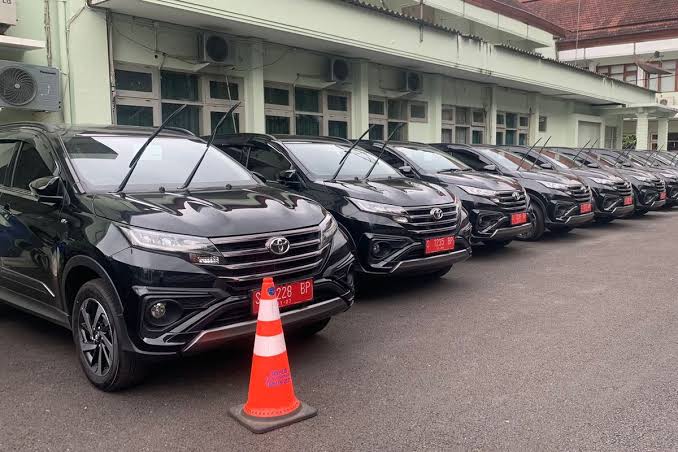 Pemprov Riau Lelang 23 Mobil Dinas, Ada Mercedes-Benz hingga KIA