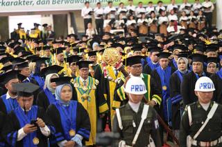 Keren! Batak Jadi Suku Terbanyak di Indonesia yang Punya Anak Lulus Sarjana, Ini Daftar 10 Besar