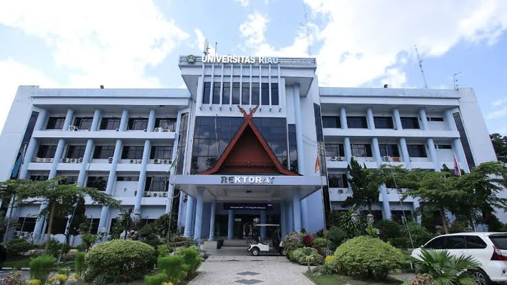 Perihnya Nasib Dosen Honor Universitas Riau Dirumahkan Sepihak, Sejak Januari Tak Terima Gaji