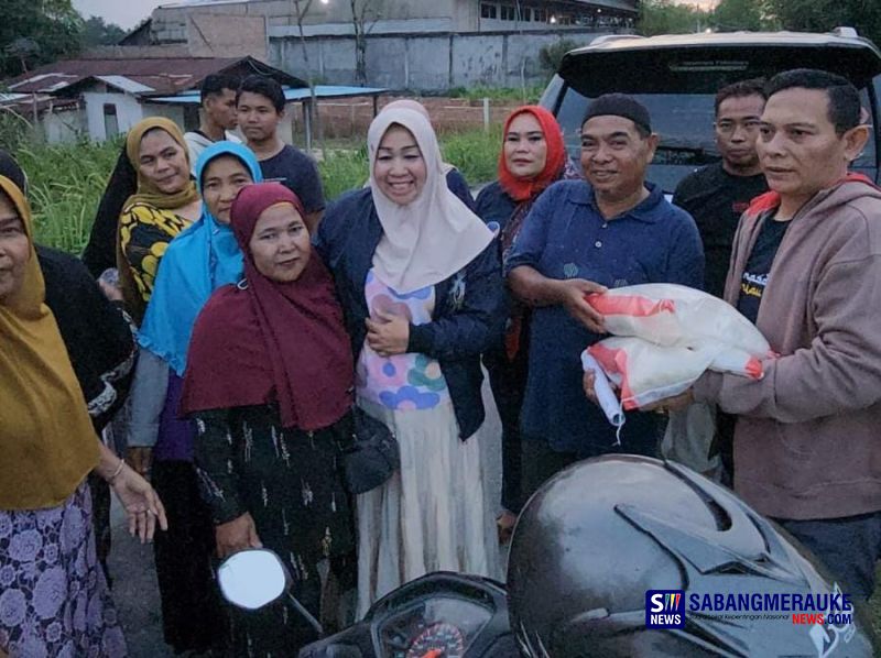 Turlap Hari Kedua Anggota DPRD Pekanbaru Lindawati, Pantau Korban Banjir dan Berikan Bantuan