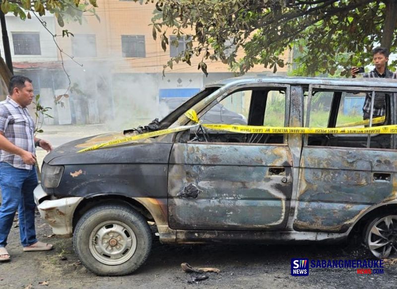 Heboh Mobil Terbakar Diduga Bawa Minyak Pertalite di Rokan Hilir, Polisi Pasang Police Line