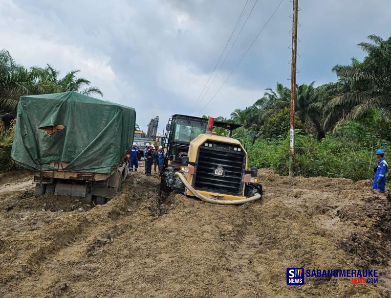 Jalan Libo Baru Kandis Rusak Picu Antrean Kendaraan, Warga: Sejak Era PT PHR Jalan Tak Terurus! 