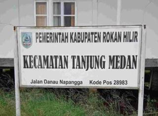 r[judul]