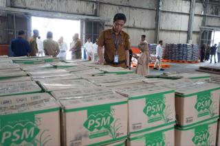 Tambah Stok, Bulog Pastikan Ketersediaan Bahan Pokok di Riau Terjaga