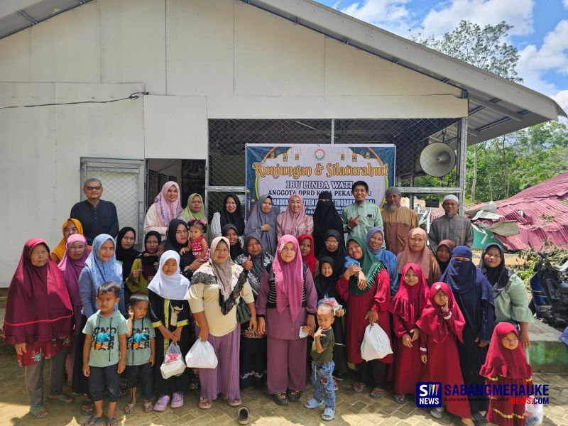 Anggota DPRD Pekanbaru Lindawati Bayarkan Honor Guru Ngaji Pesantren Imam At Thobary Tiap Bulan, Akan Perbaiki Ruang Kelas Tertimpa Pohon