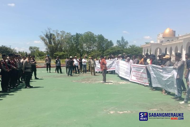 Masyarakat Rohil Unjuk Rasa, Tagih Janji Perubahan dan Beri Nasehat ke Anggota DPR RI Diduga Ikut Campur Urusan Pemerintahan